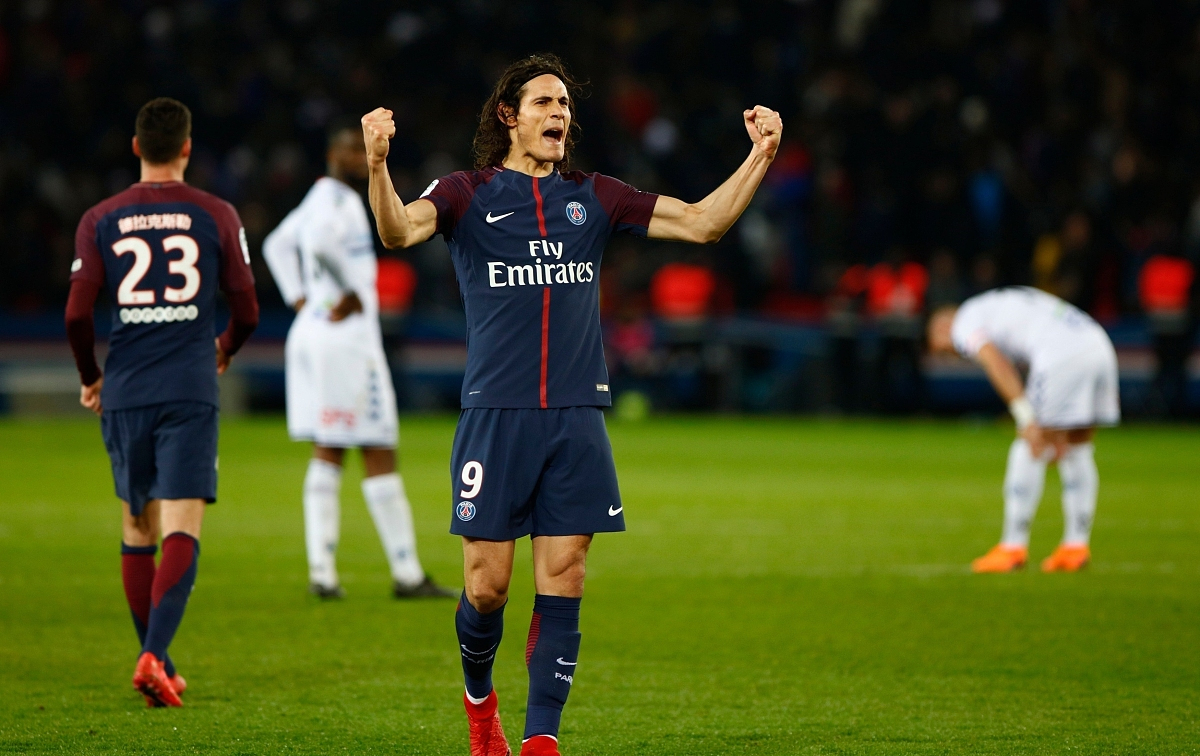 里昂队员伤愈归队,球队士气大振的简单介绍 里昂队员伤愈归队,球队士气大振的简单介绍