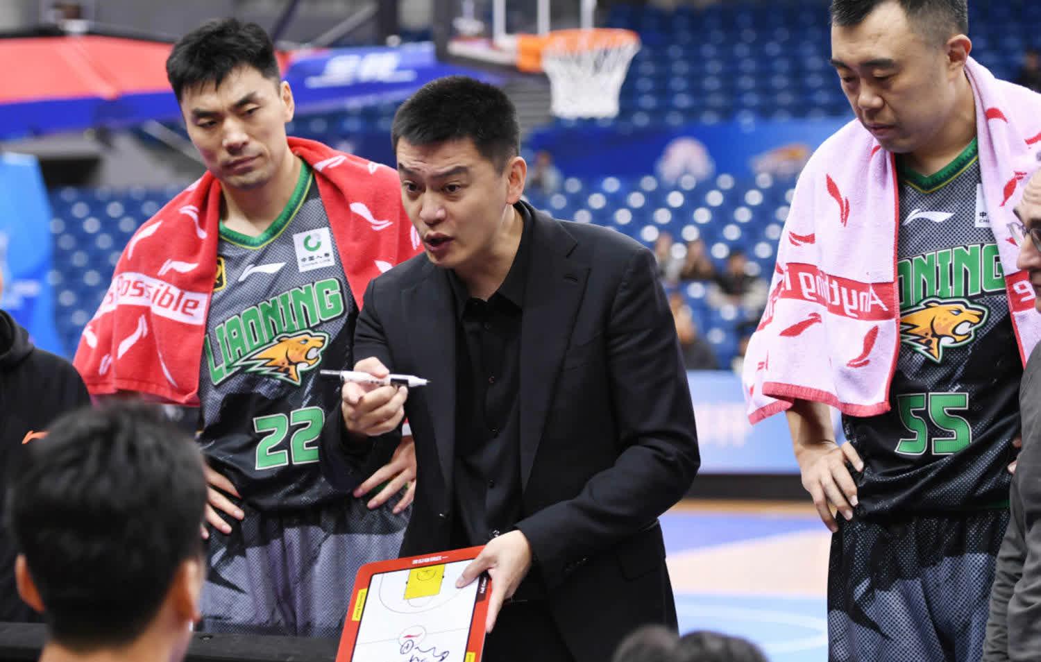 一场胜利让球队信心倍增,士气高涨备战下一场的简单介绍 一场胜利让球队信心倍增,士气高涨备战下一场的简单介绍