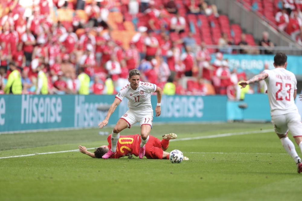 英格兰风头劲!力克对手锁定淘汰赛资格的简单介绍 英格兰风头劲!力克对手锁定淘汰赛资格的简单介绍