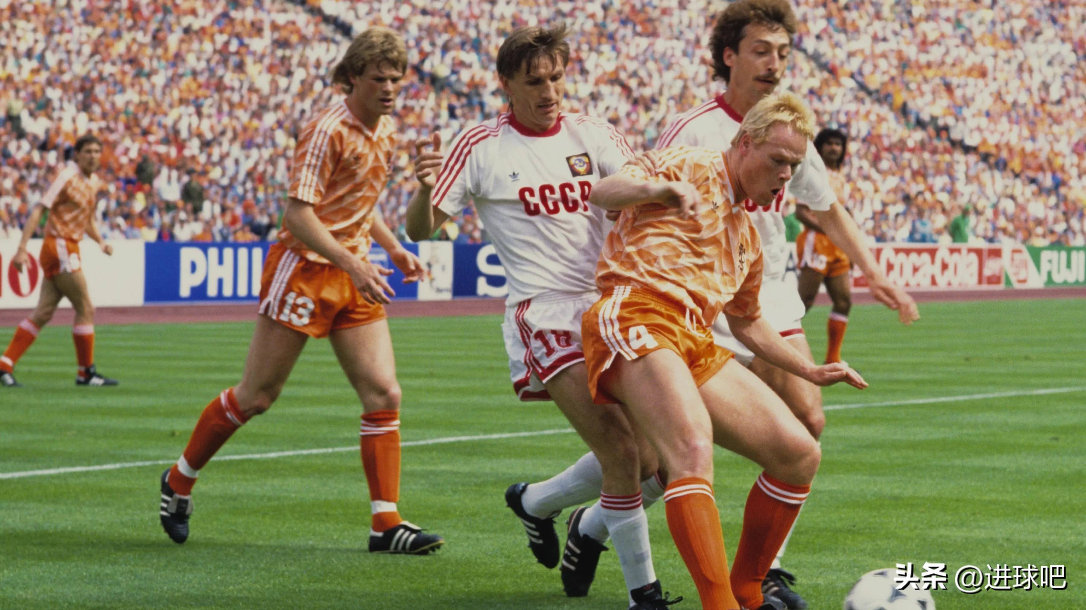 包含荷兰队备战比利时，期待胜利的词条