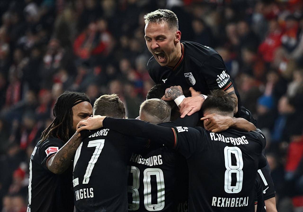 关于奥格斯堡取得胜利,稳固联赛中游位置的信息 关于奥格斯堡取得胜利,稳固联赛中游位置的信息