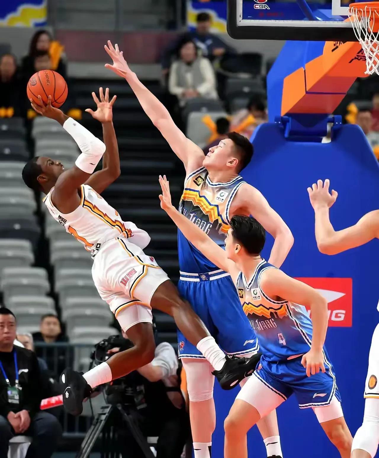 关于山西队迎来新赛季首场比赛,士气高昂的信息 关于山西队迎来新赛季首场比赛,士气高昂的信息