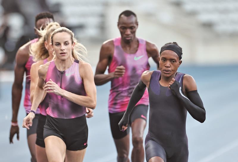 肯尼亚长跑选手克服困难夺冠 肯尼亚长跑选手克服困难夺冠