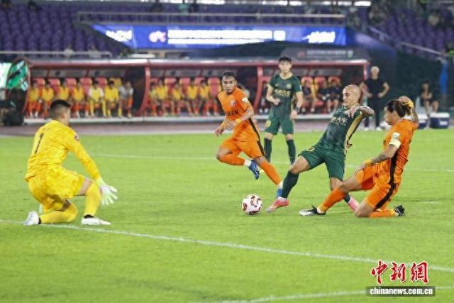 关于绿城队主力受伤,球队阵容再次调整的信息 关于绿城队主力受伤,球队阵容再次调整的信息