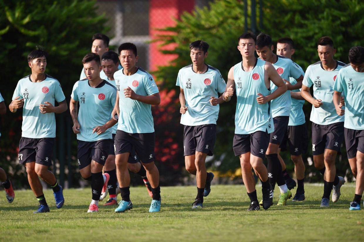 意甲球队面临资金危机,转会窗口或受影响 意甲球队面临资金危机,转会窗口或受影响