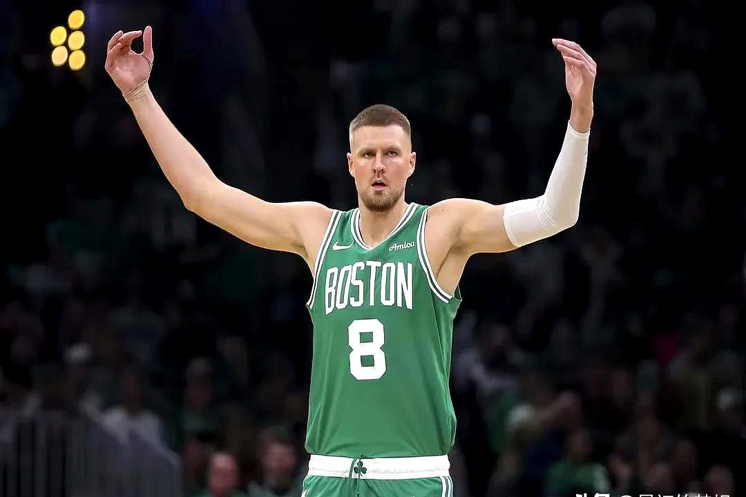 篮网胜凯尔特人,挺进前四 篮网胜凯尔特人,挺进前四