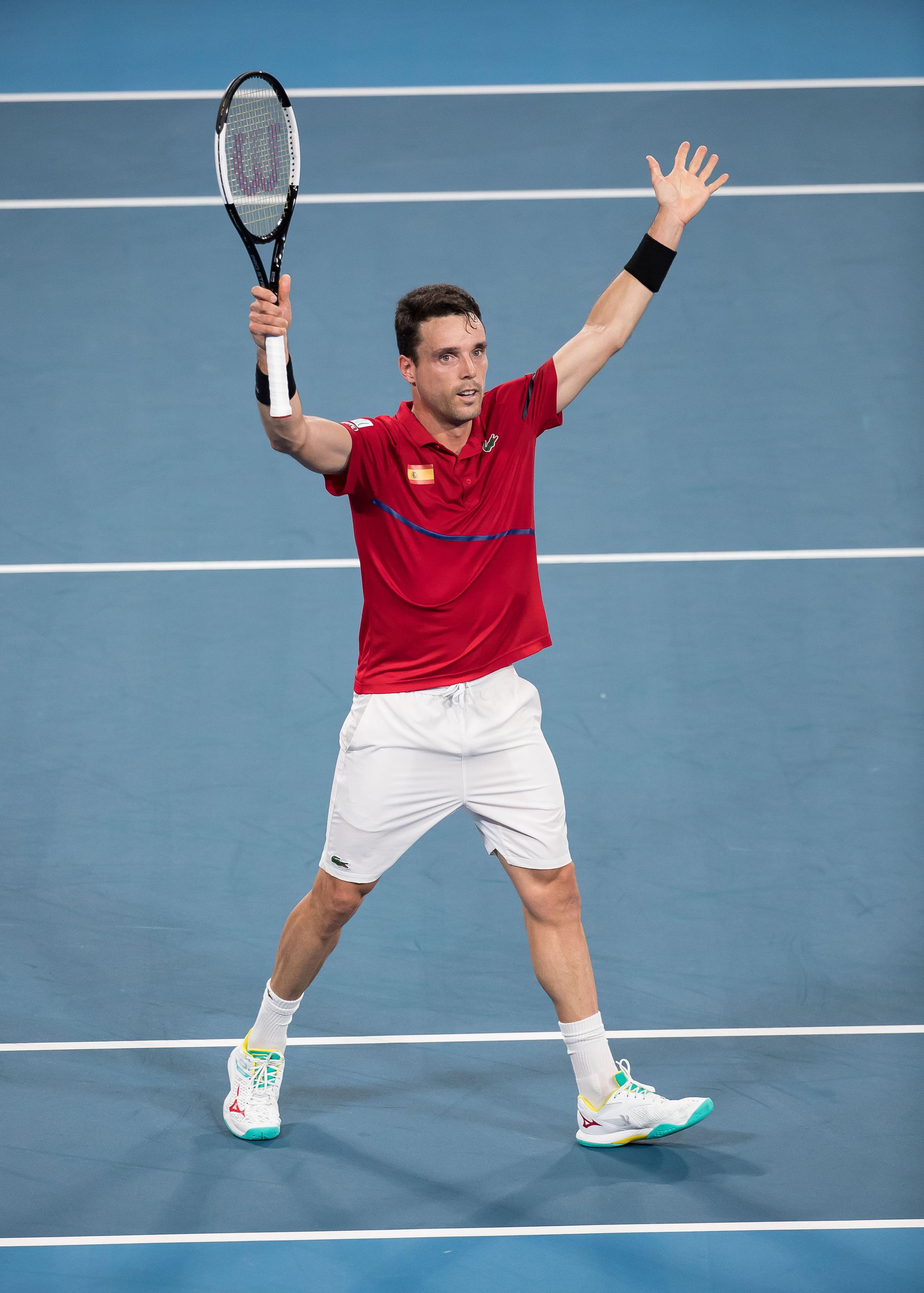 欧洲网球队完胜日本网球队，穆雷三分雨点燃全场的简单介绍