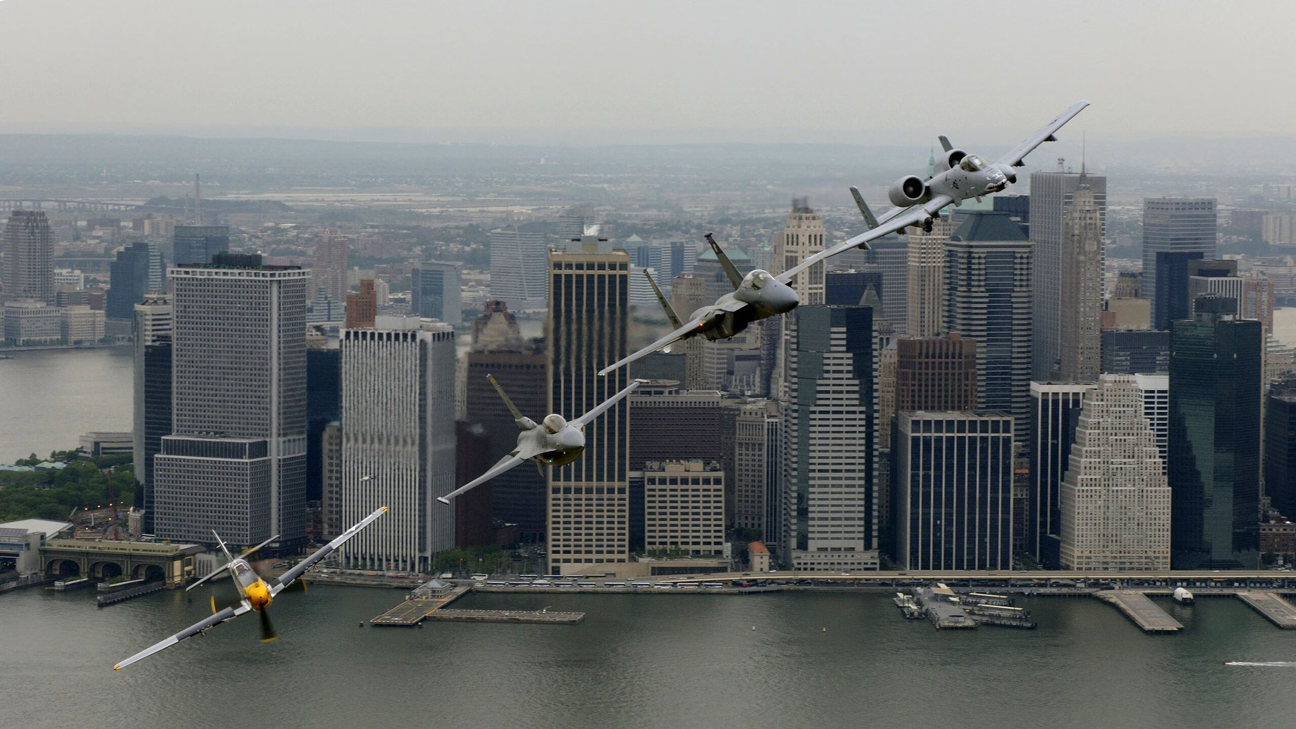 经验与勇气，皮克F1街道赛封王 哥斯达黎加末节绝杀莱比锡