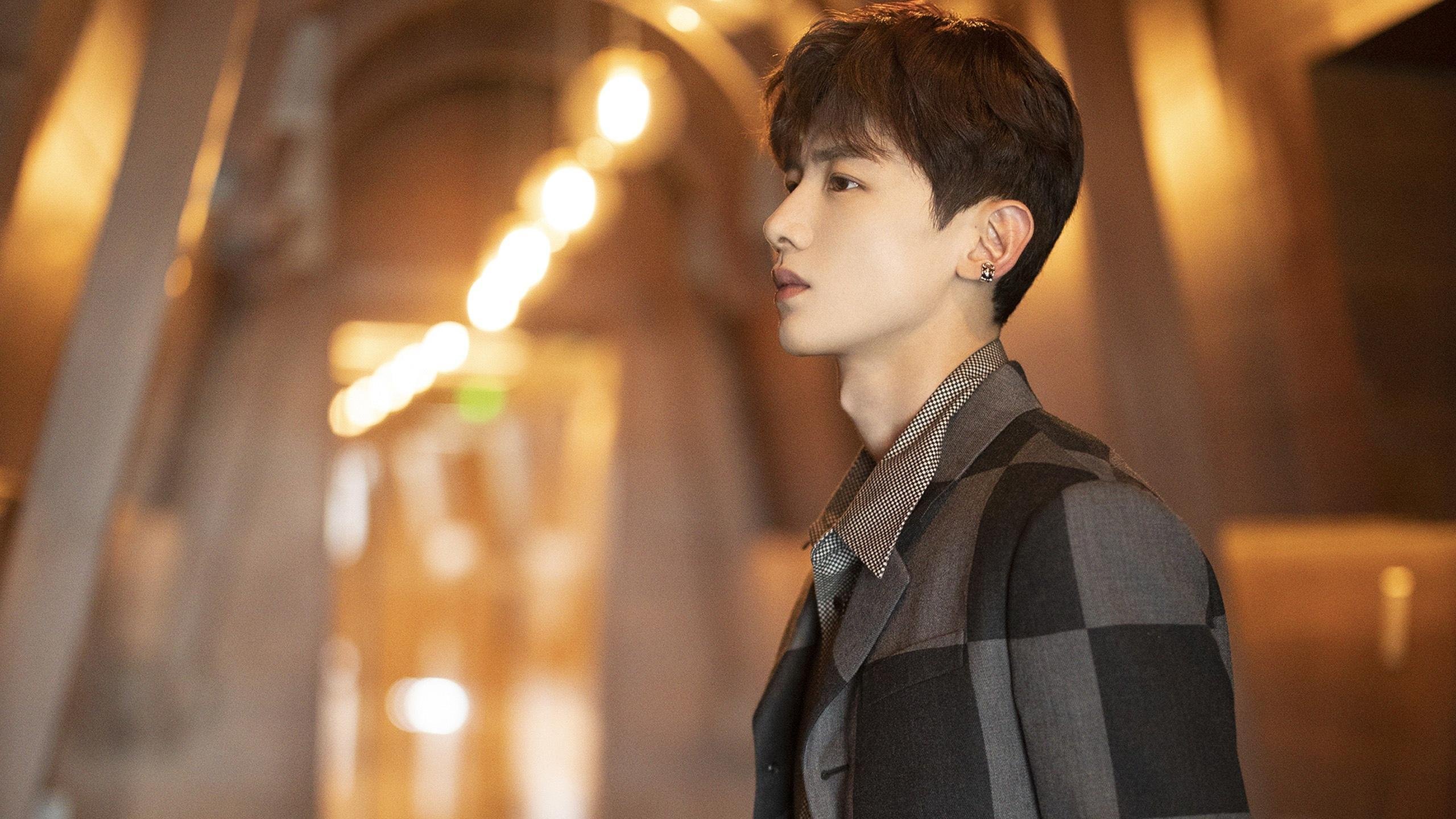 浓眉天神下凡却成悲情英雄，活塞铁血团队终结悬念，当个人能力败给团队浪潮