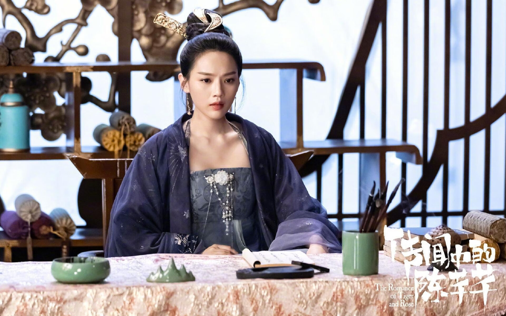 血翼蔽日！老鹰末节绞杀黄蜂，布克双刃斩群蜂